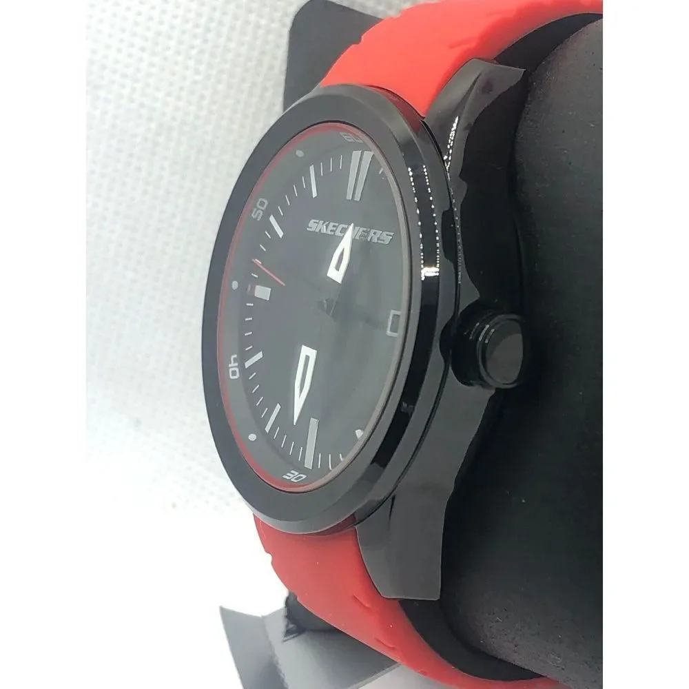 Skechers SR5005 Men's Red Silicone Analog Black Dial Quartz Genuine Watch OP151